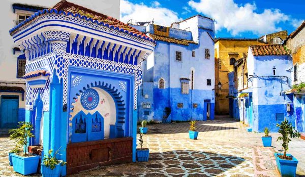 7 days trip from Marrakech to Chefchaouen, imperial cities and desert tour
